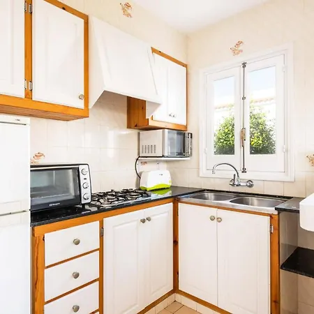 Acuario By فيلة كالا إن بلانيس