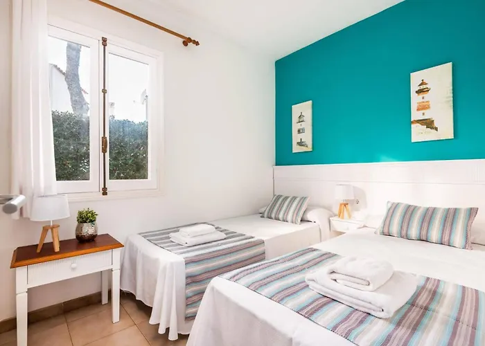 Acuario By * Cala'N Blanes (Menorca)